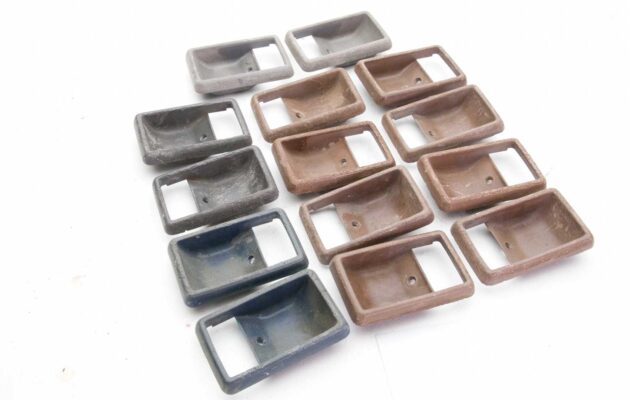 thumbnail image 2 of 4 Blue Window Crank Handles For Toyota Pickup 1979-1995 & 4Runner 1984-1986 - Left & Right 2 of 6